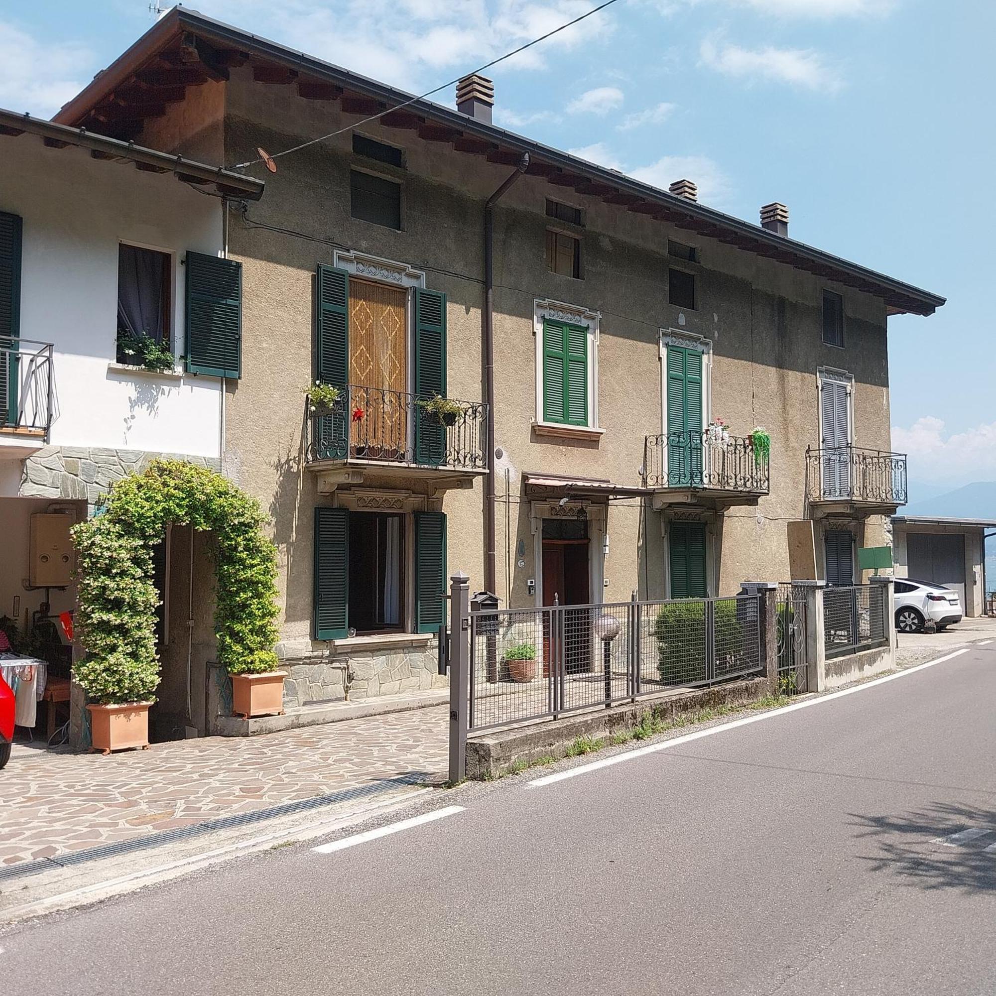 Apartamento Casa Peppo Lezzeno Exterior foto